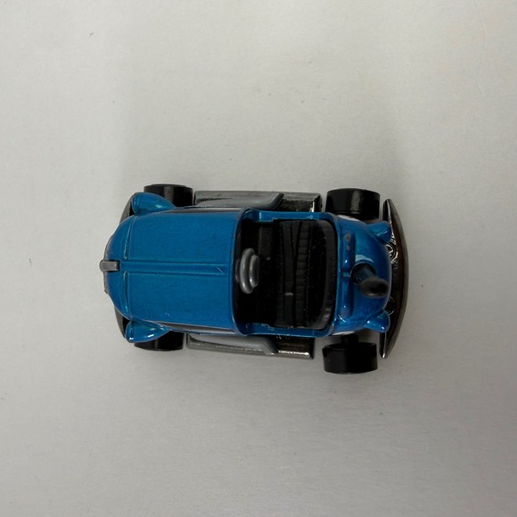 Hot Wheels Bump Around Bumper Car Metallic Blue 2012 Mattel - Picture 5 of 6